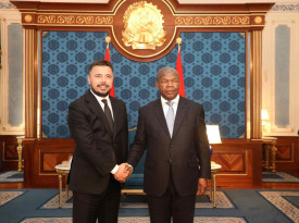 Presidente da Rep&uacute;blica, Jo&atilde;o Louren&ccedil;o, recebeu o presidente do Instituto do F&oacute;rum Mundial do Turismo - Edi&ccedil;&otilde;es Novembro