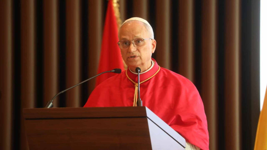 Papa Le&atilde;o XIV discursa em encontro em Luanda