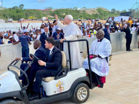 Papa Le&atilde;o XIV no Santu&aacute;rio da Muxima, prov&iacute;ncia de Icolo e Bengo - Edi&ccedil;&otilde;es Novembro