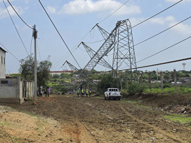 Torres de alta tens&atilde;o vandalizadas  - DR