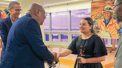 Ministro da Cultura visita exposi&ccedil;&atilde;o