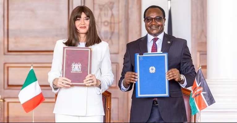 It&aacute;lia e Qu&eacute;nia fortalecem la&ccedil;os durante f&oacute;rum em Roma