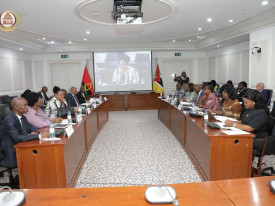 Deputados angolanos e mo&ccedil;ambicanos trocam experi&ecirc;ncias sobre &eacute;tica parlamentar - Assembleia Nacional