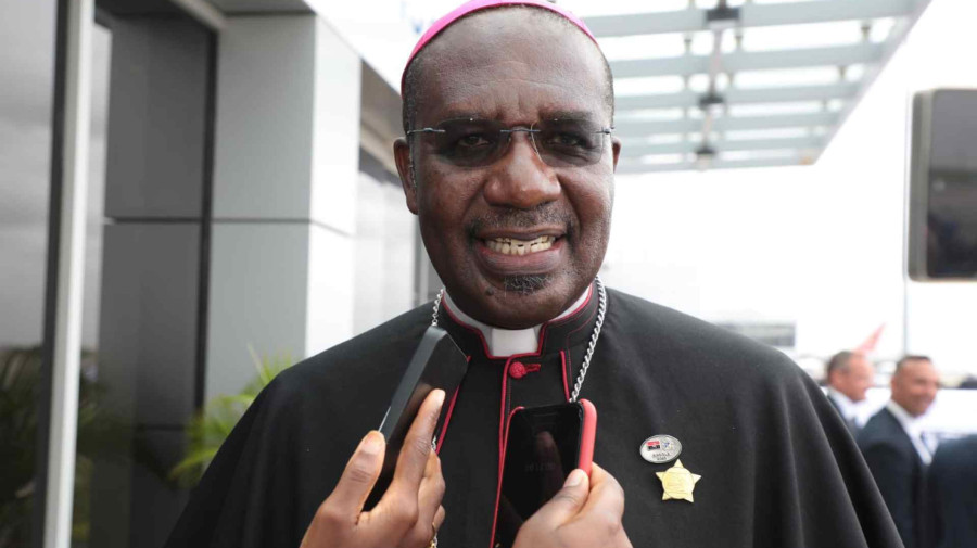 Presidente da Confer&ecirc;ncia Episcopal de Angola e S&atilde;o Tom&eacute; (CEAST), Dom Jos&eacute; Manuel Imbamba