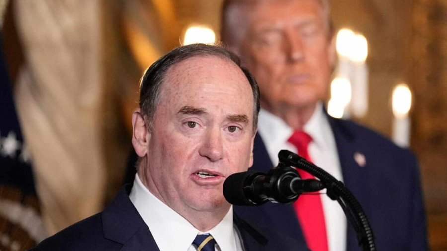 Pent&aacute;gono anuncia ren&uacute;ncia do secret&aacute;rio da Marinha dos EUA