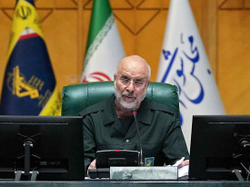 L&iacute;der do parlamento do Ir&atilde;o apela &agrave; uni&atilde;o contra bloqueio dos EUA - DR