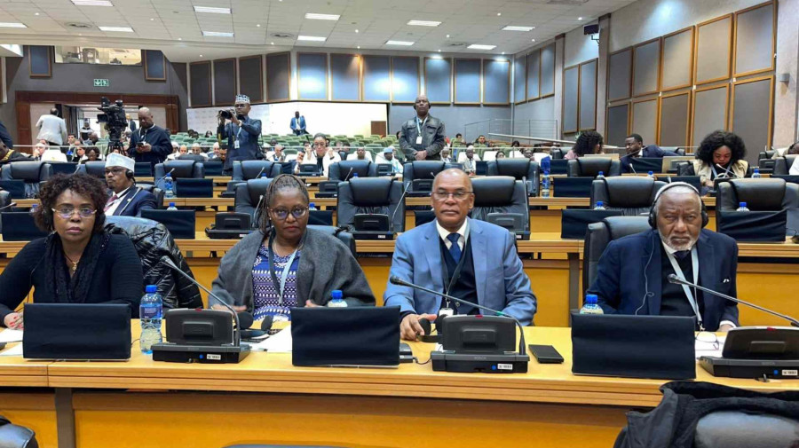 Delega&ccedil;&atilde;o da Assembleia Nacional participa na sess&atilde;o extraordin&aacute;ria da s&eacute;tima legislatura do Parlamento Pan-Africano, na &Aacute;frica do Sul