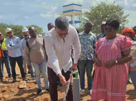 Inaugurado sistema de &aacute;gua no Cunene  - DR