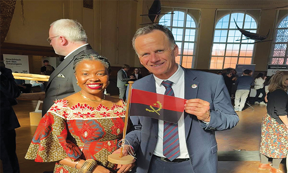 Promovido potencial econ&oacute;mico de Angola na Alemanha 