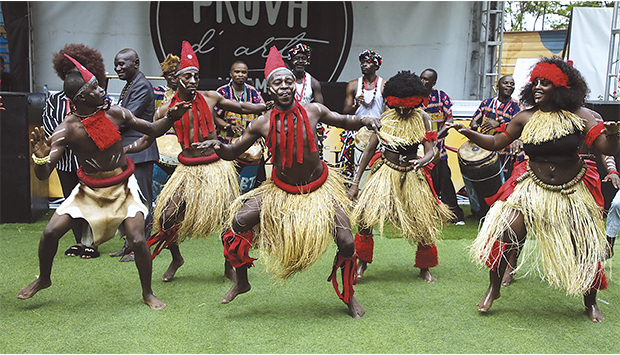 Dan&ccedil;a tradicional 