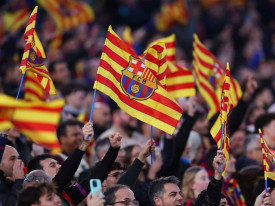 Adeptos do Barcelona festejam o t&iacute;tulo  - DR