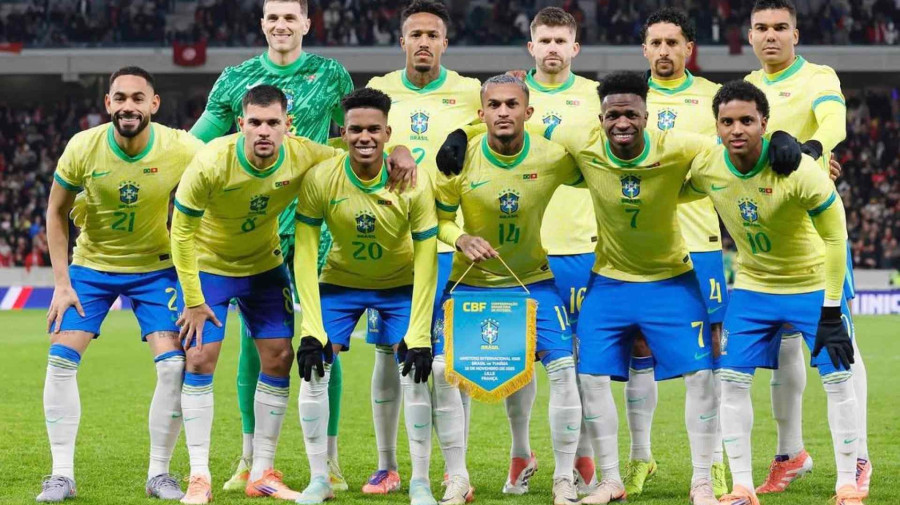Selec&ccedil;&atilde;o brasileira de futebol