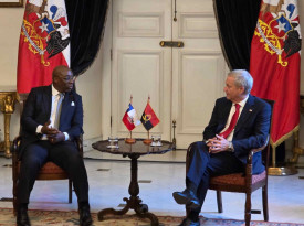 Embaixador de Angola na Argentina, Azevedo Xavier Francisco, apresentou as cartas credenciais ao Presidente do Chile, Jos&eacute; Antonio Kast - MIREX