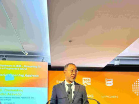 Ministro dos Recursos Minerais, Petr&oacute;leo e G&aacute;s, Diamantino Azevedo, discursa na Cimeira de Energias de &Aacute;frica, realizada no Reino Unido - Cedida