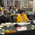Ministro T&eacute;te Ant&oacute;nio (&agrave; esq.) na Reuni&atilde;o da NEPAD, em Joanesburgo, &Aacute;frica do Sul