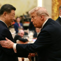 Trump convida Xi Jinping para visitar os EUA em Setembro