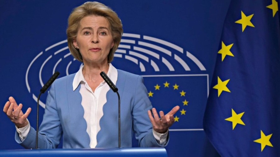 Von der Leyen acusa R&uacute;ssia de "ridicularizar esfor&ccedil;os diplom&aacute;ticos"