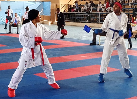 Angola domina Campeonato Africano da Zona 5 em karat&eacute;