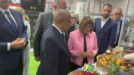 Produtos agr&iacute;colas do Bengo expostos na S&eacute;rvia  