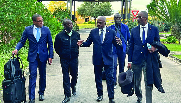 Ministro T&eacute;te Ant&oacute;nio na &Aacute;frica do Sul 