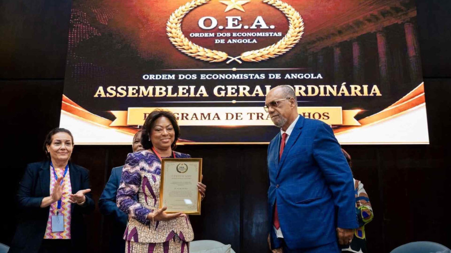 Primeira-Dama da Rep&uacute;blica, Ana Dias Louren&ccedil;o