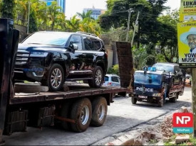 Pol&iacute;cia do Uganda apreende viaturas da presidente do Parlamento - DR
