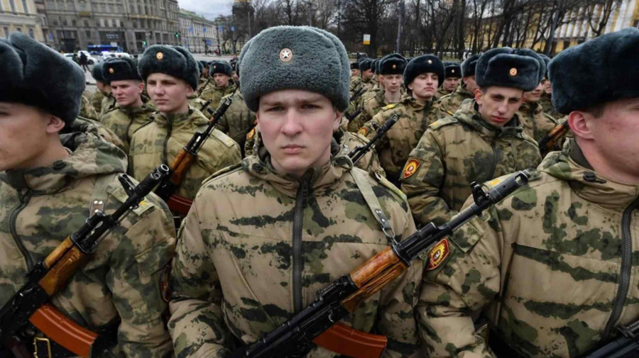 Nova lei russa anula d&iacute;vidas de quem se alistar para combater na Ucr&acirc;nia