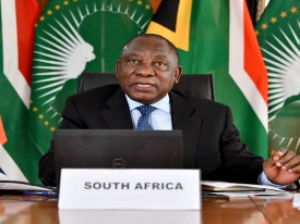 Cyril Ramaphosa prop&otilde;e pacto sobre migra&ccedil;&atilde;o na Uni&atilde;o Africana - DR