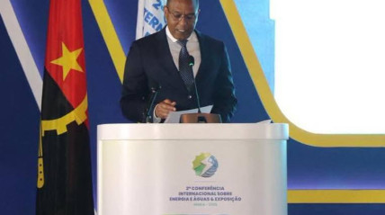Ministro de Estado para Coordena&ccedil;&atilde;o Econ&oacute;mica, Jos&eacute; de Lima Massano 
