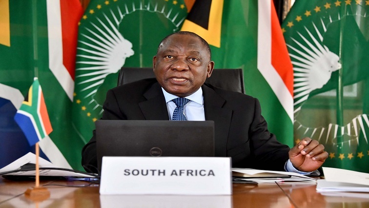 Cyril Ramaphosa prop&otilde;e pacto sobre migra&ccedil;&atilde;o na Uni&atilde;o Africana