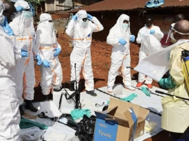 China envia ajuda humanit&aacute;ria para combater &Eacute;bola na RDC - DR