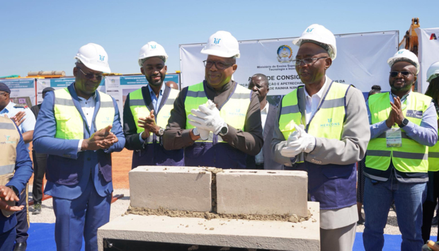 Lan&ccedil;ada pedra para constru&ccedil;&atilde;o do campus universit&aacute;rio em Malanje 