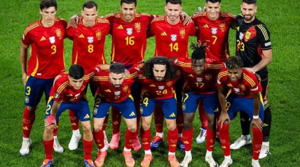 Selec&ccedil;&atilde;o nacional de futebol da Espanha