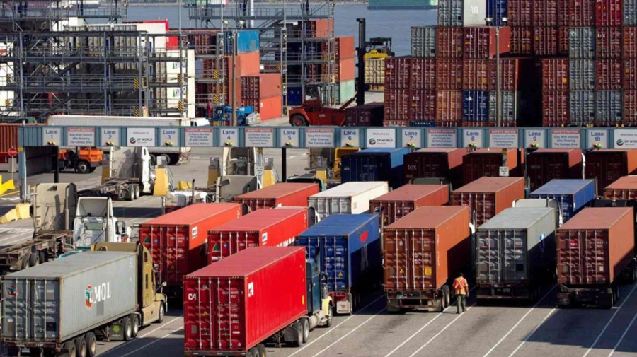 Especialista destaca aposta do Governo na moderniza&ccedil;&atilde;o do sector log&iacute;stico em Angola 