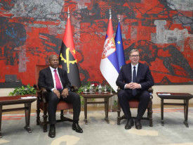 Jo&atilde;o Louren&ccedil;o com o hom&oacute;logo s&eacute;rvio, Aleksandar Vucic - Edi&ccedil;&otilde;es Novembro 