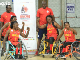 Jogadoras da selec&ccedil;&atilde;o nacional de basquetebol em cadeira de rodas - ANGOP