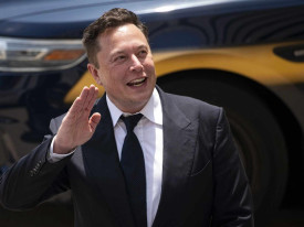 Elon Musk se torna no primeiro trilion&aacute;rio do mundo - DR