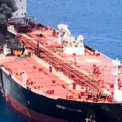 Petroleiro atingido perto de Om&atilde; por proj&eacute;ctil desconhecido