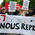 Confrontos entre manifestantes anti-G7 e pol&iacute;cia perto da sede da ONU em Genebra