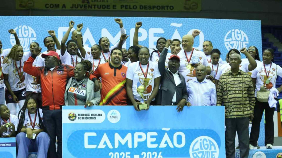 Equipa do 1&ordm; de Agosto