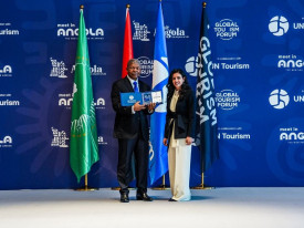 Presidente da Rep&uacute;blica, Jo&atilde;o Louren&ccedil;o, e a secret&aacute;ria geral da ONU Turismo, Shaikha Al Nowais - Cedida