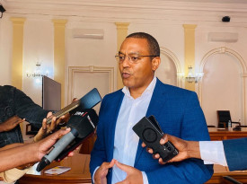 Ministro de Estado para a Coordena&ccedil;&atilde;o Econ&oacute;mica, Jos&eacute; de Lima Massano, em declara&ccedil;&otilde;es &agrave; imprensa na cidade de Mo&ccedil;amedes (Namibe) - Cedida
