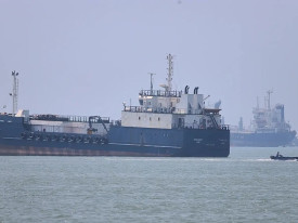 Plano de evacua&ccedil;&atilde;o de navios no Estreito de Ormuz suspenso - DR