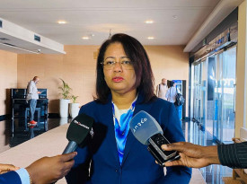 Ministra reafirma compromisso no combate aos impactos clim&aacute;ticos - DR