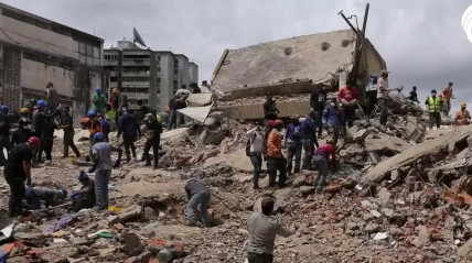 Subiu para mais de 1.400 o n&uacute;mero de mortes no terramoto na Venezuela 