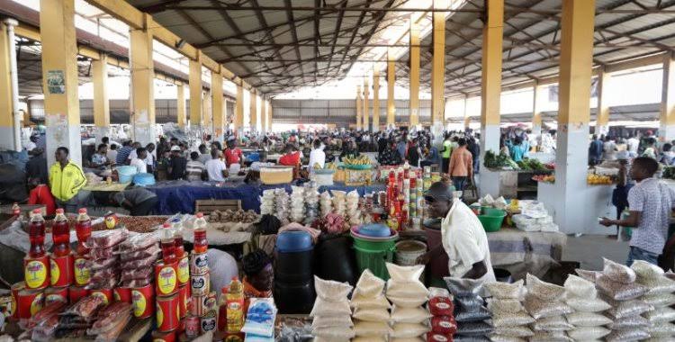 Mercado dos congolenses