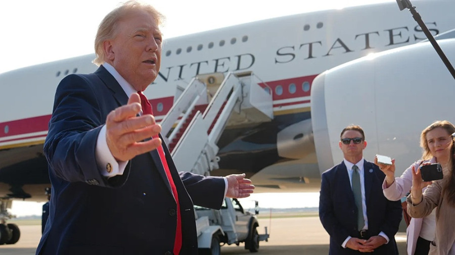 Trump critica rela&ccedil;&atilde;o "unilateral" com a NATO, classificando-a de "rid&iacute;cula"