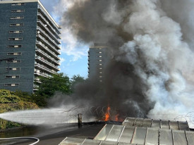 Inc&ecirc;ndio na torre Oxy em Bruxelas causa v&aacute;rios mortos  - DR