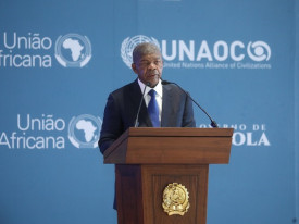 Presidente da Rep&uacute;blica, Jo&atilde;o Louren&ccedil;o, discursa na abertura da terceira Cimeira da Alian&ccedil;a das Civiliza&ccedil;&otilde;es das Na&ccedil;&otilde;es Unidas, em Luanda - Edi&ccedil;&otilde;es Novembro