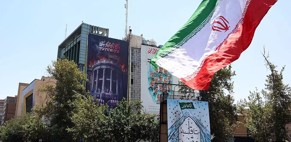 Ir&atilde;o pede a houthis para prepararem fecho de entrada do Mar Vermelho